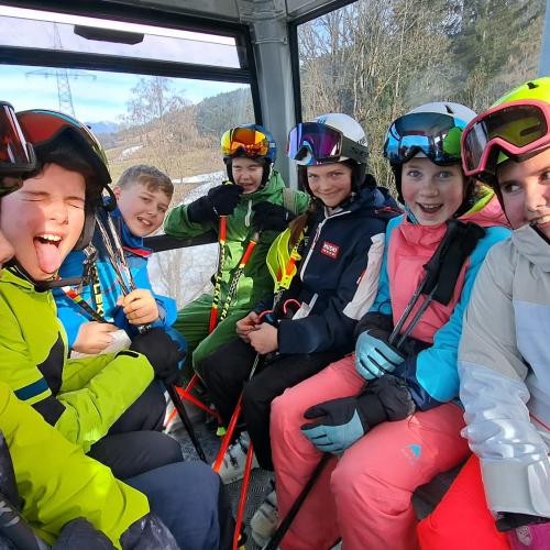 Ski2a